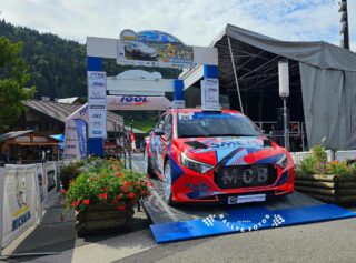 MHB Compétition / Total covering