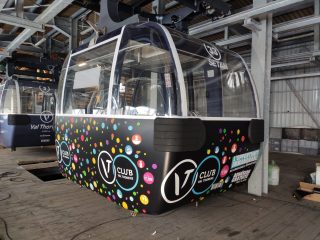 Val Thorens / Covering télécabine et saleuse Club Val Thorens