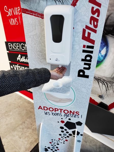 Distributeur de gel hydroalcoolique