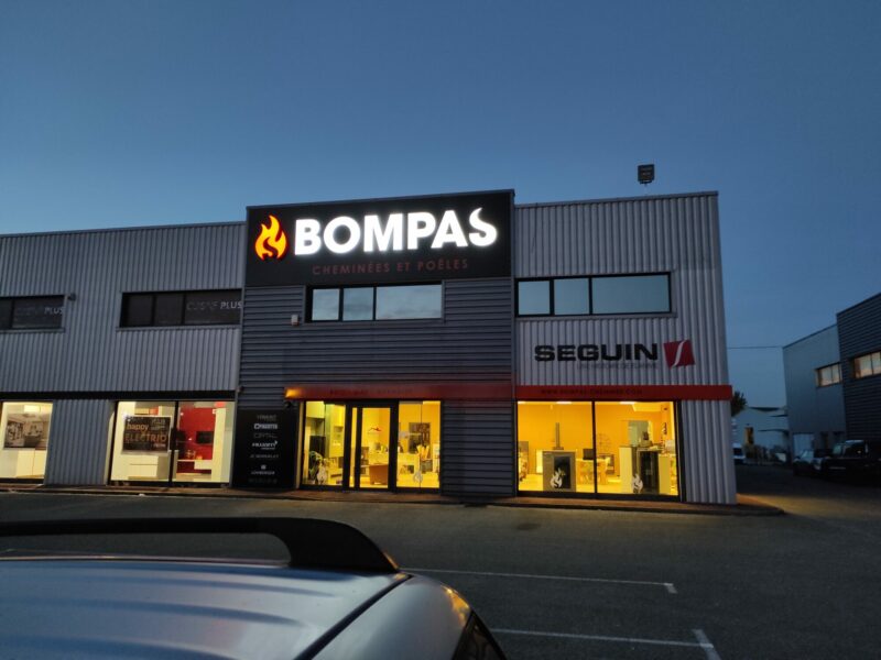 Effet Boomerang – Bompas / Enseigne lumineuse