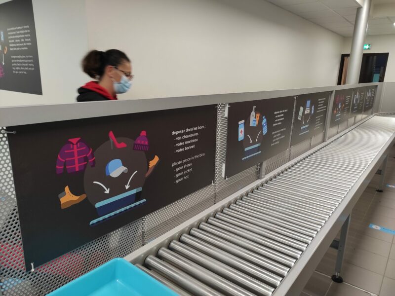 Aéroport de Chambéry / Panneaux de signalétique