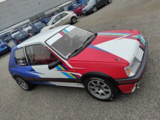 Personnalisation / Décoration racing Peugeot 205 GTI