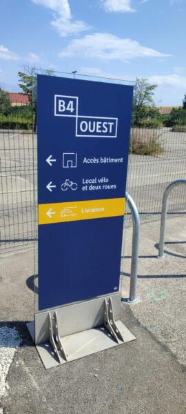 B4E / Signalétique