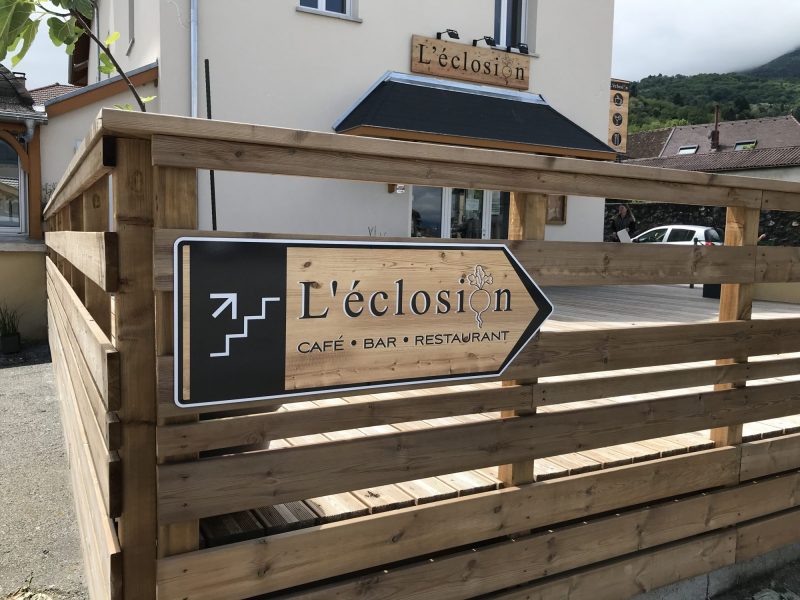 L’ Eclosion / Signalétique extérieure